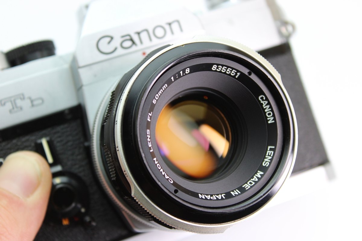 Canon FTb QL + 50mm f1.8 (#3027) - Canon