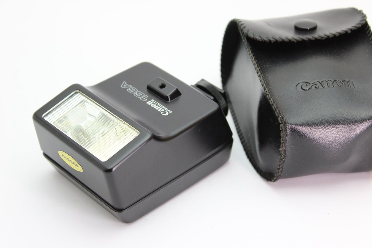 Canon Speedlite 166A Flash with Case (#2297) - Canon