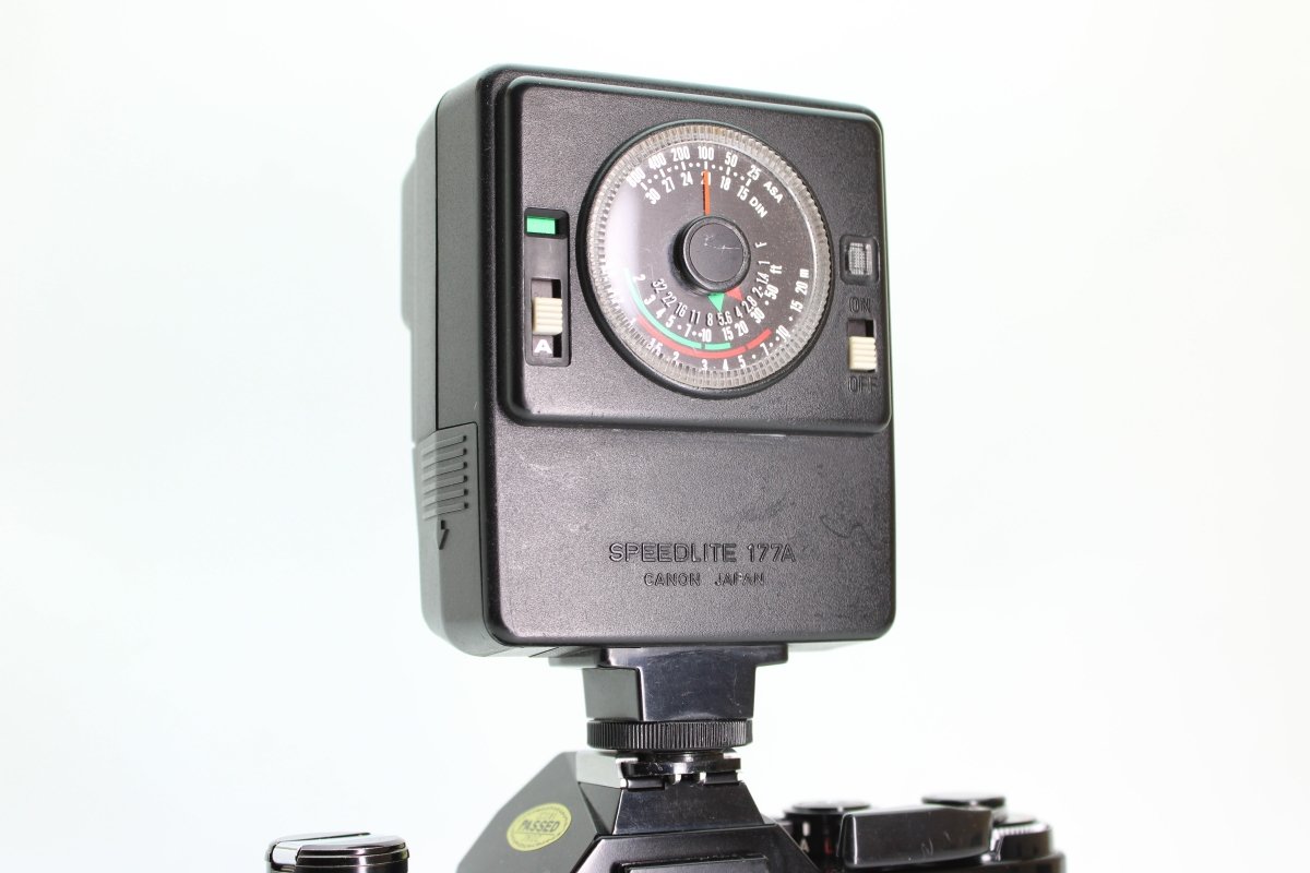 Canon Speedlite 177A #1924 - Canon