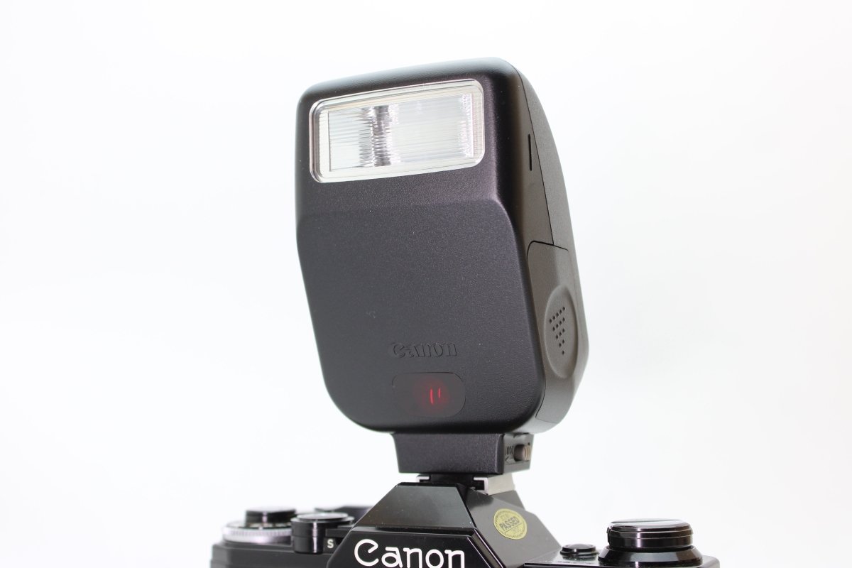 Canon Speedlite 200E #1923 - Canon