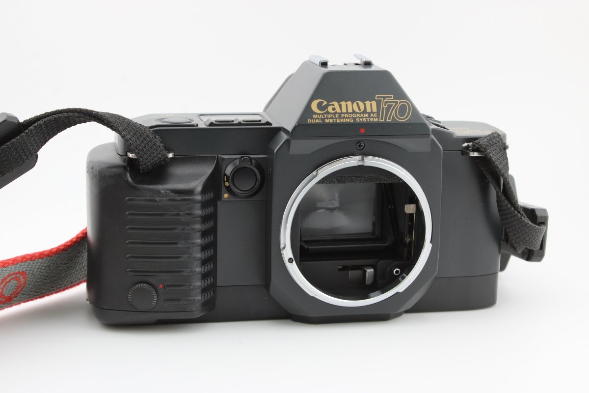 Canon T70 Body (#3886) - Canon