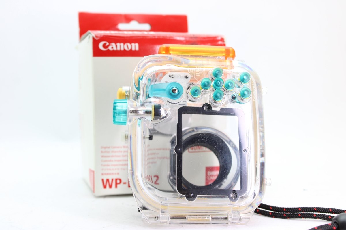 Canon WP-DC12 Waterproof case for Canon PowerShot A570 IS - Canon