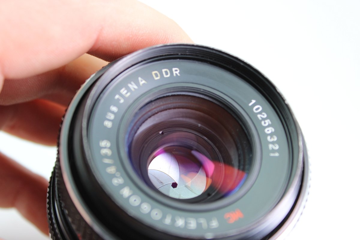 Carl Zeiss Jena Flektogon 35mm f2.4 (#3629) - Carl Zeiss