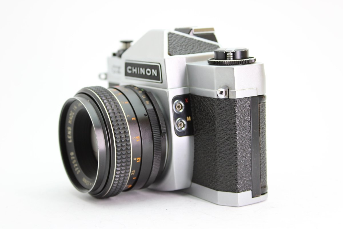 Chinon CX II + 55mm f1.7 (#3270) - Chinon