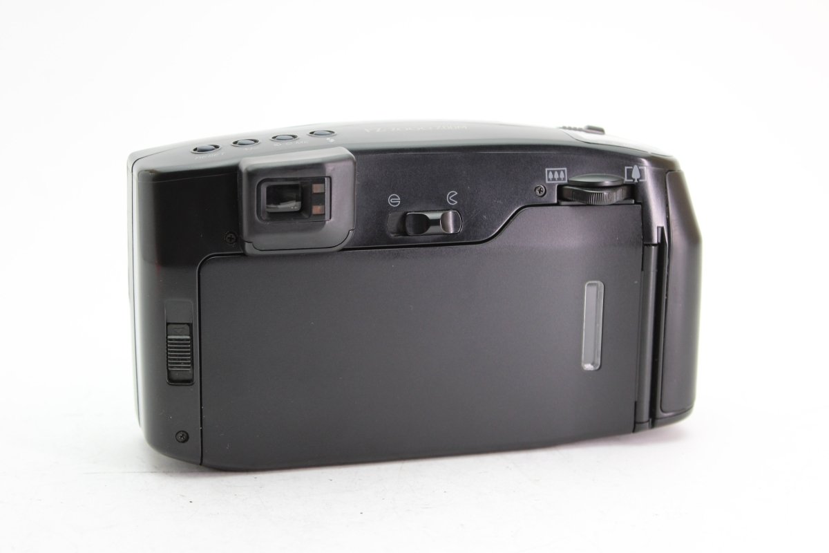 Fuji FZ - 2000 Zoom (#3627) - Fuji