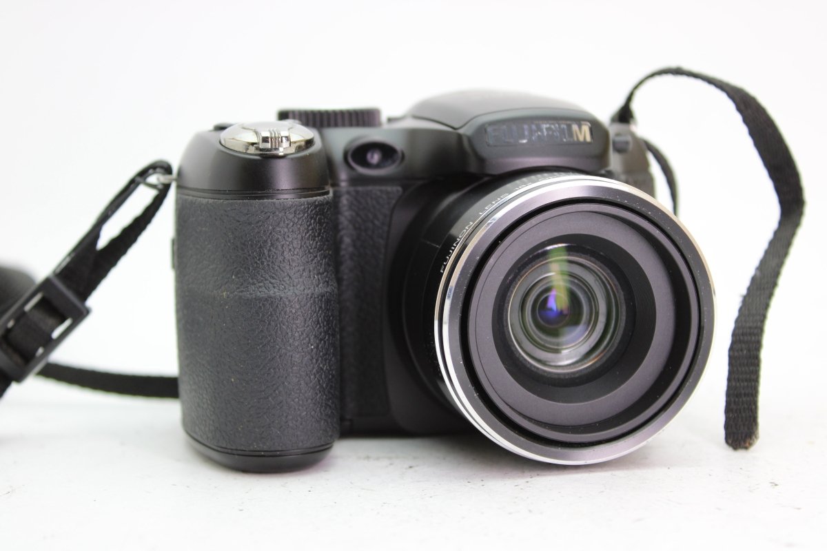 Fujifilm Finepix S 14MP (#2276) - Fujifilm