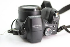 Fujifilm Finepix S2000 HD (#2395) - Fujifilm