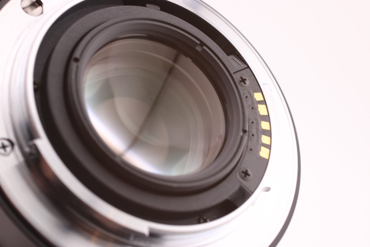 Minolta AF Fish - Eye 16mm f2.8 (4876) - Minolta