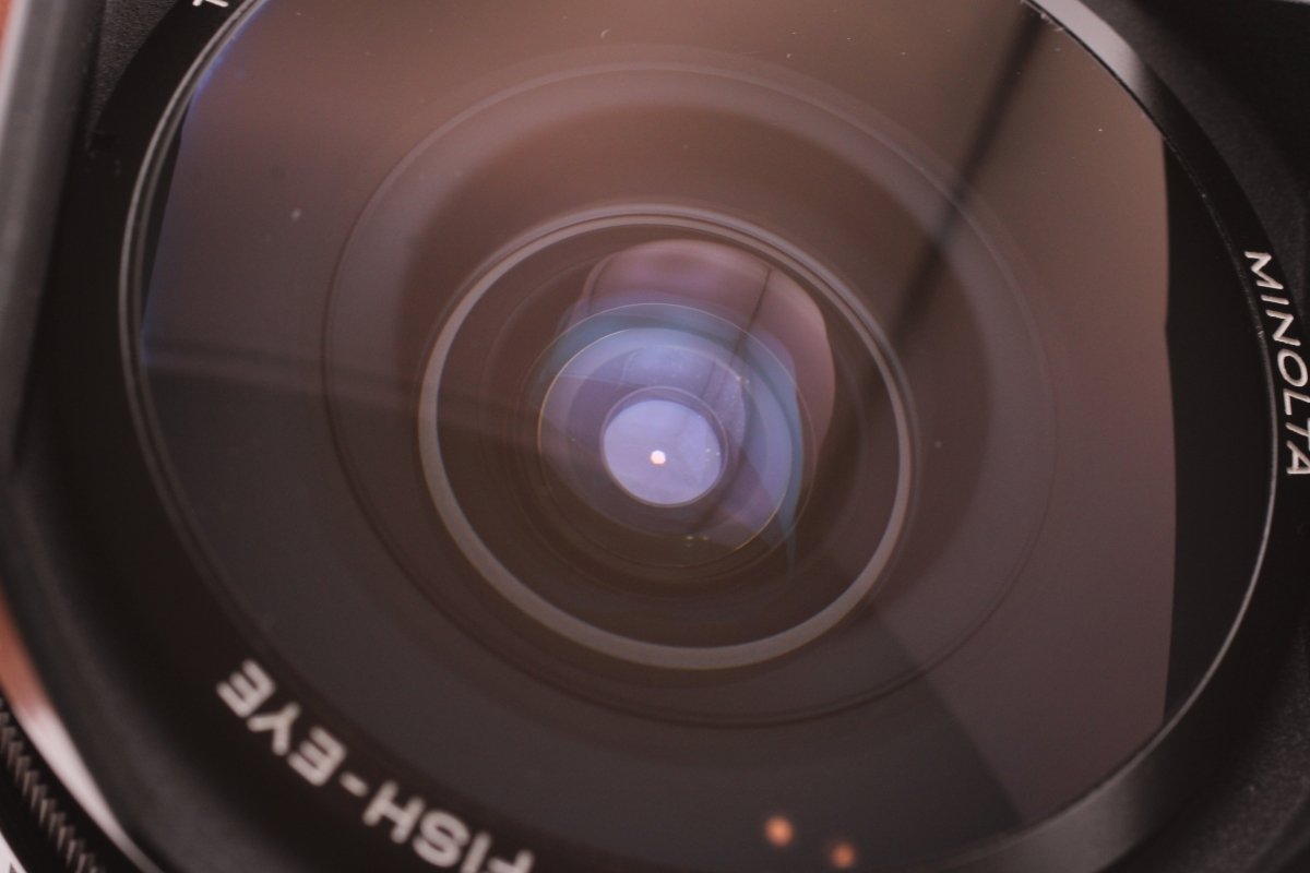 Minolta AF Fish - Eye 16mm f2.8 (4876) - Minolta
