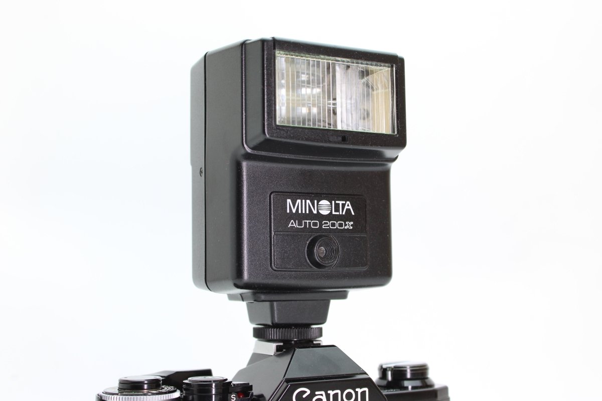 Minolta Auto 200X #1929 - Minolta