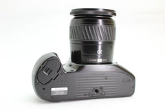 Minolta Dynax 300si + 28-80mm Minolta AF f3.5-5.6 Lens (#2332) - Minolta