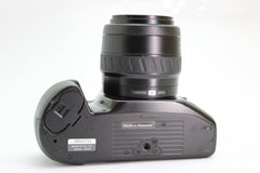 Minolta Dynax 300si + 35-70mm Minolta AF f3.5-4.5 Lens (#2327) - Minolta