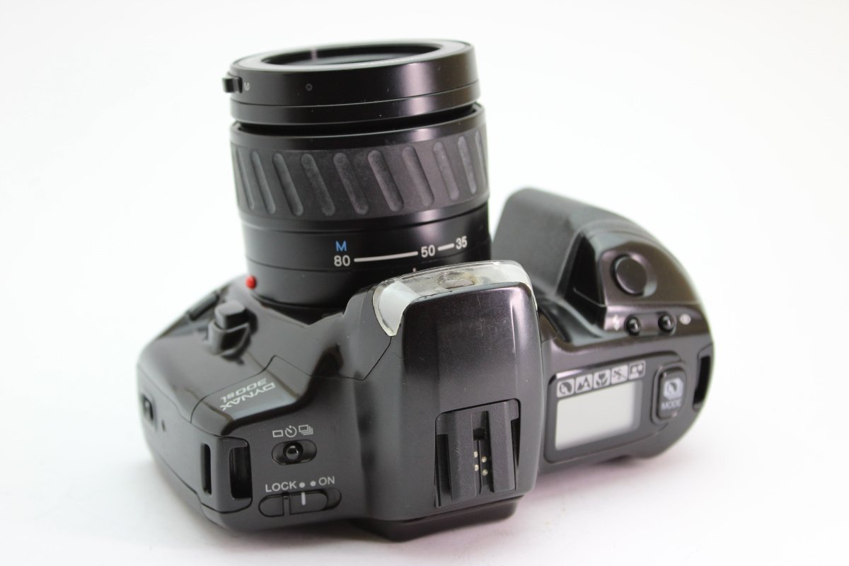 Minolta Dynax 300si + 35 - 80mm f4 - 5.6 (#2476) - Minolta