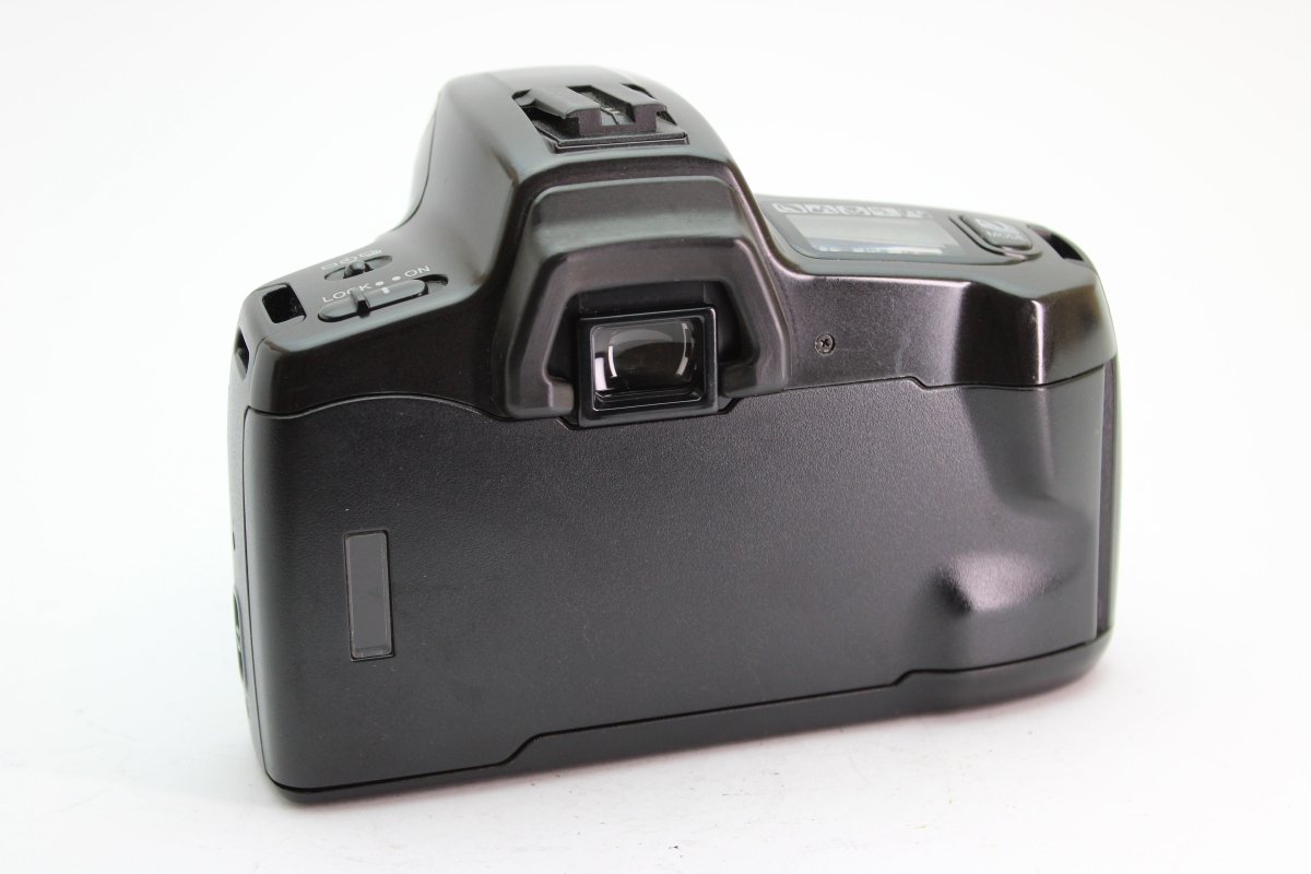 Minolta Dynax 300si + 35 - 80mm f4 - 5.6 (#2476) - Minolta