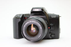 Minolta Dynax 303si + 35-80mm Minolta AF f4-5.6 Lens (#2326) - Minolta