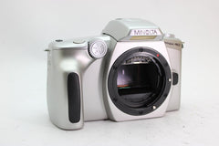 Minolta Dynax 40 - Minolta