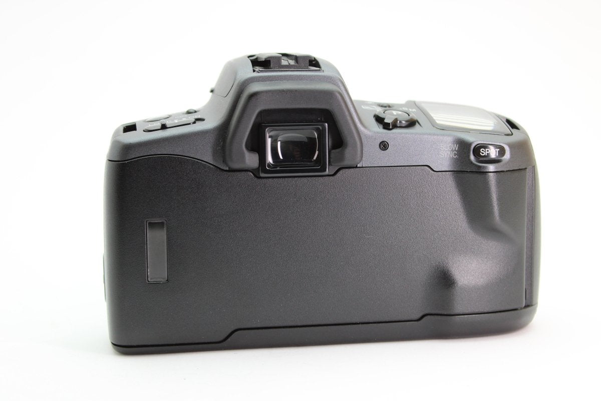 Minolta Dynax 500si Super + 35-105mm Minolta AF 3.5-4.5 Lens (#2321) - Minolta