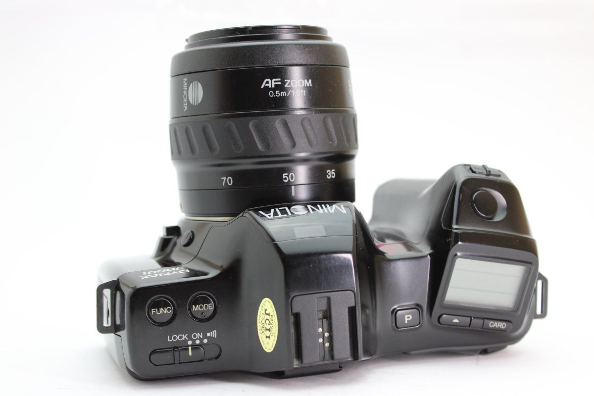 Minolta Dynax 7000i + 35-70mm Minolta AF f3.5-4.5 Lens (#2323) - Minolta