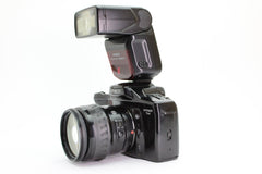 Minolta Dynax 7xi + 28 - 105mm + Flash (#3113) - Minolta