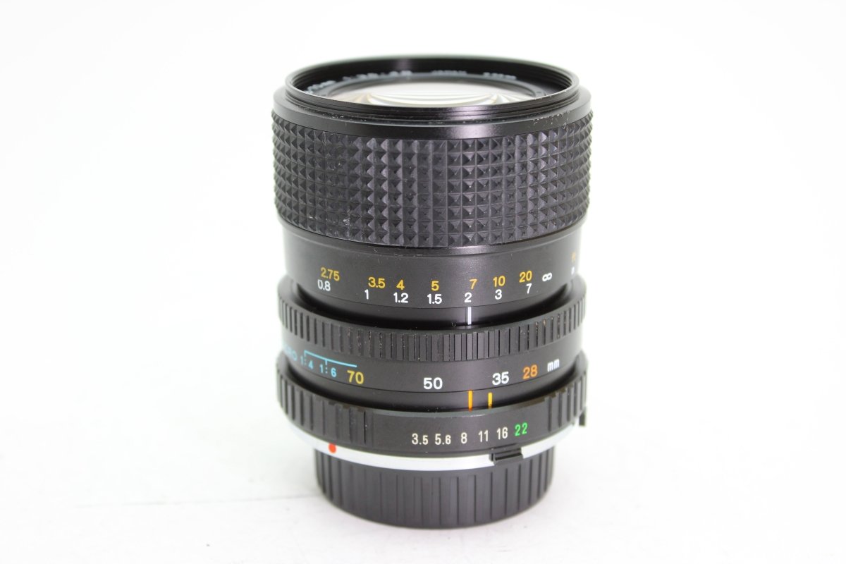 Minolta MD 28 - 70mm f3.5 - 4.5 (#3464) - Minolta
