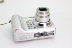 Nikon Coolpix 5900 (#3586) - Nikon