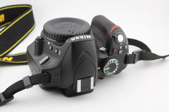 Nikon D3200 + 15 - 55mm f3.5 - 5.6 (4385) - Nikon