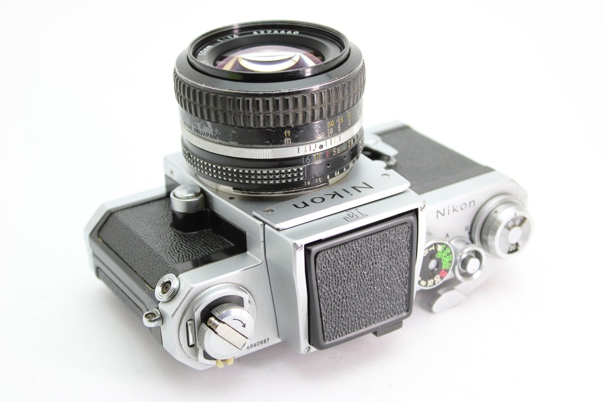Nikon F + 50mm f1.4 (#3231) - Nikon