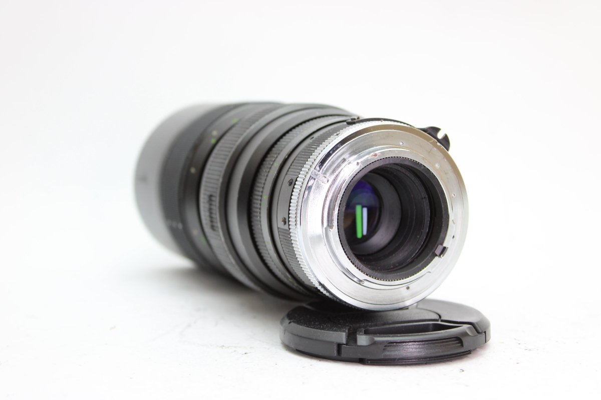 Nikon F - Sigma 80-200mm f3.5 (#2040) - Sigma