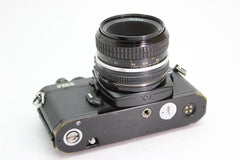 Nikon FM2 + 50mm f2 (#3416) - Nikon