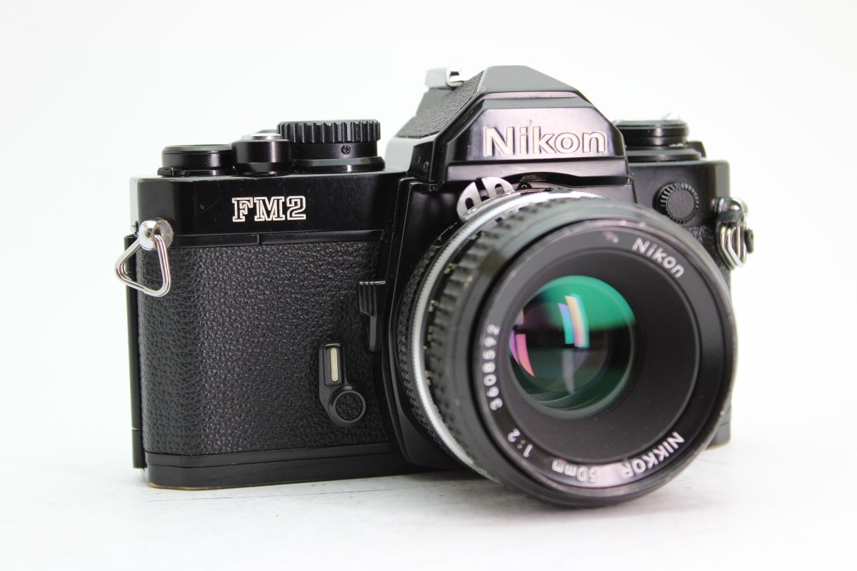 Nikon FM2 + 50mm f2 (#3416) - Nikon