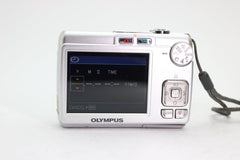 Olympus FE - 210 (#3591) - Olympus