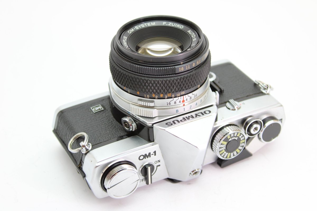 Olympus OM - 1 + 50mm f1.8 (#3072) - Olympus