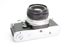 Olympus OM - 1 + 50mm f1.8 (#3450) - Olympus