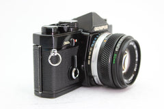 Olympus OM - 2n + 50mm f1.8 (#3462) - Olympus