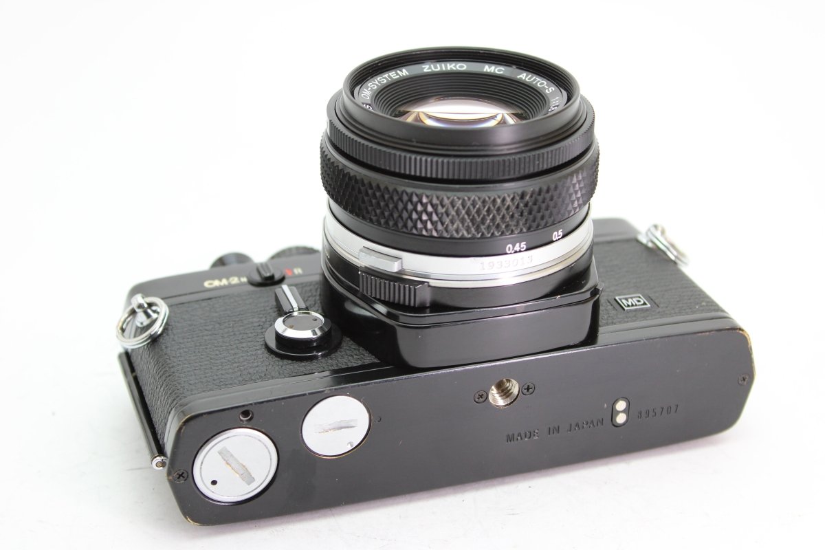 Olympus OM - 2n + 50mm f1.8 (#3462) - Olympus