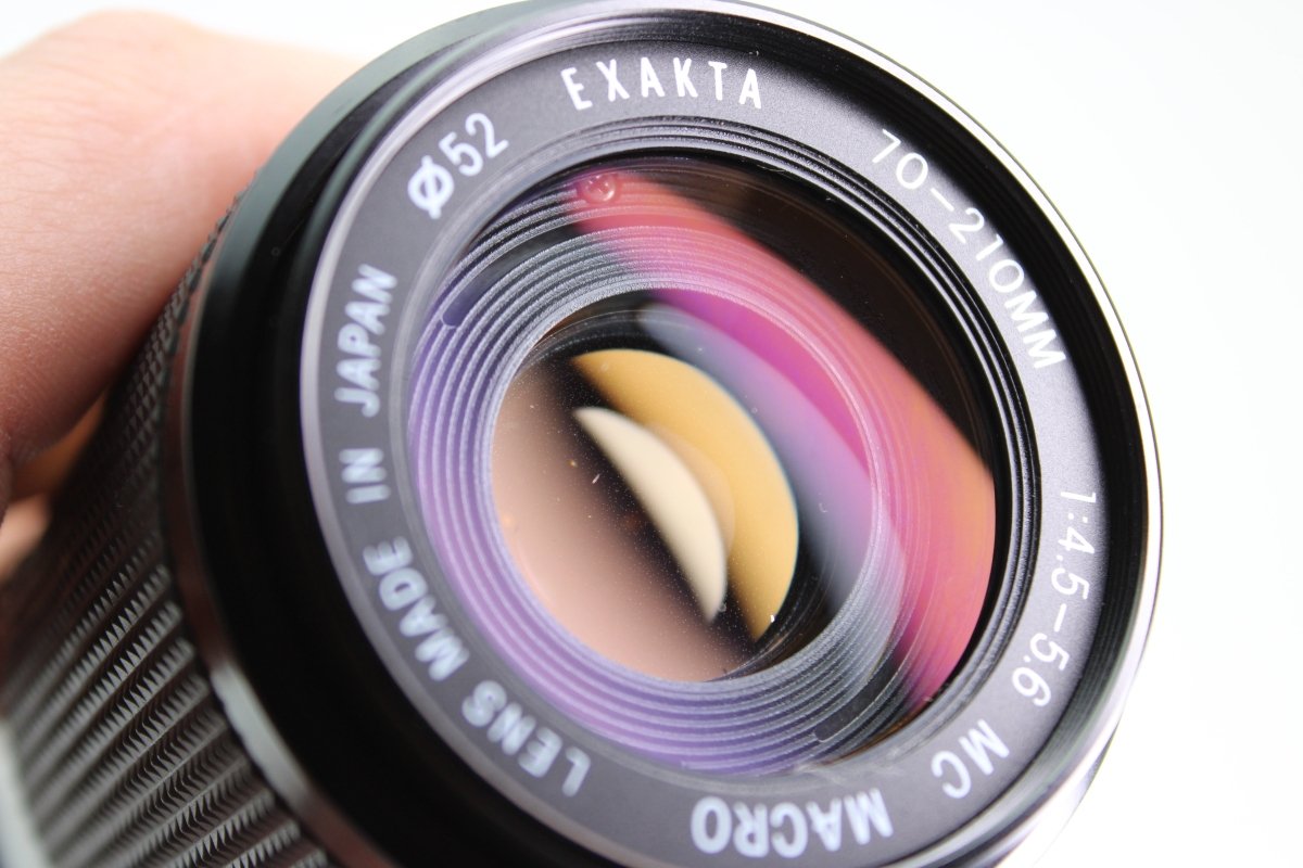 Olympus OM - Exakta 70 - 210mm f4.5 - 5.6 (#3345) - Exakta