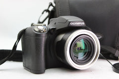 Olympus SP-590UZ - Olympus