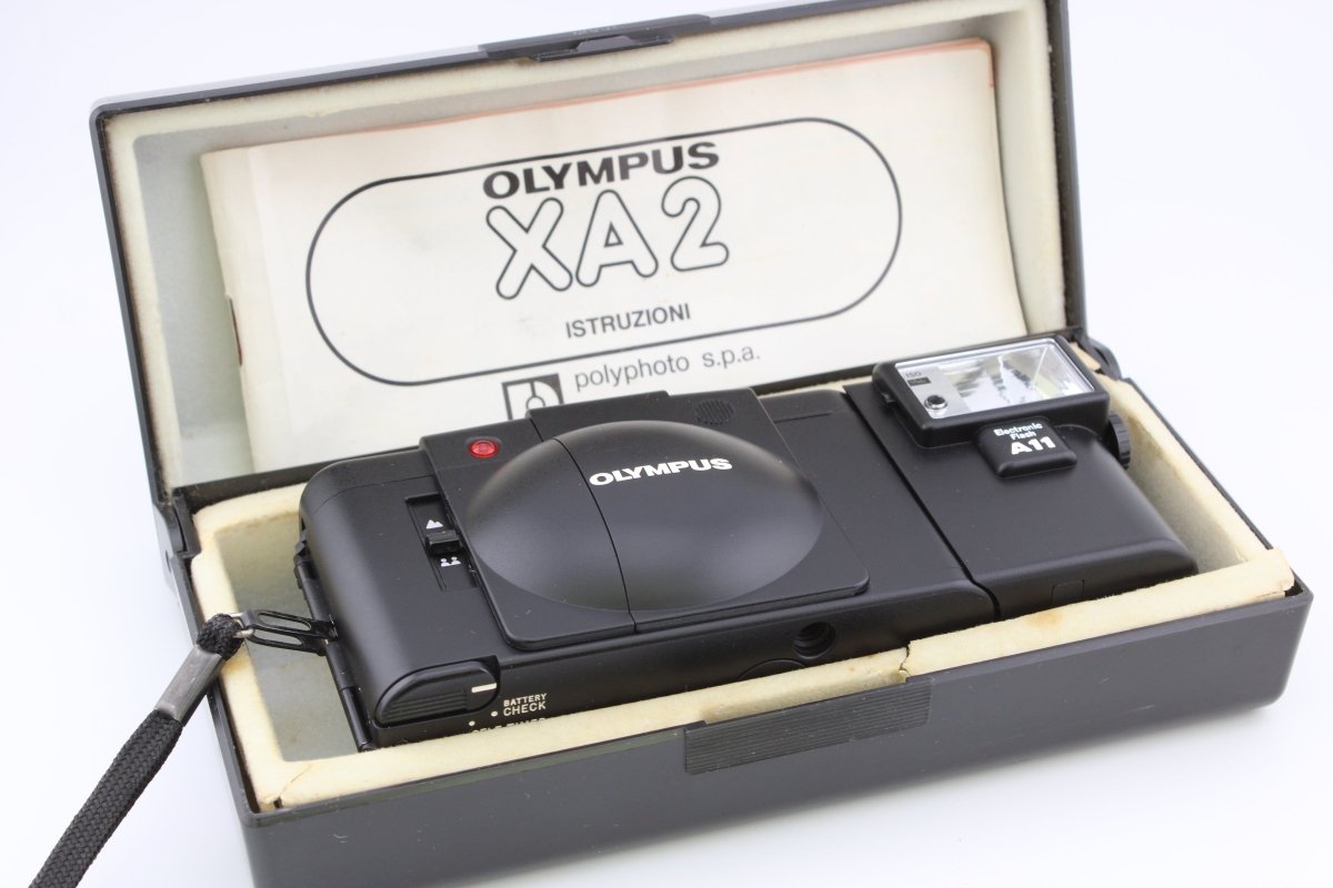 Olympus XA2 + A11 Flash (#3793) - Olympus