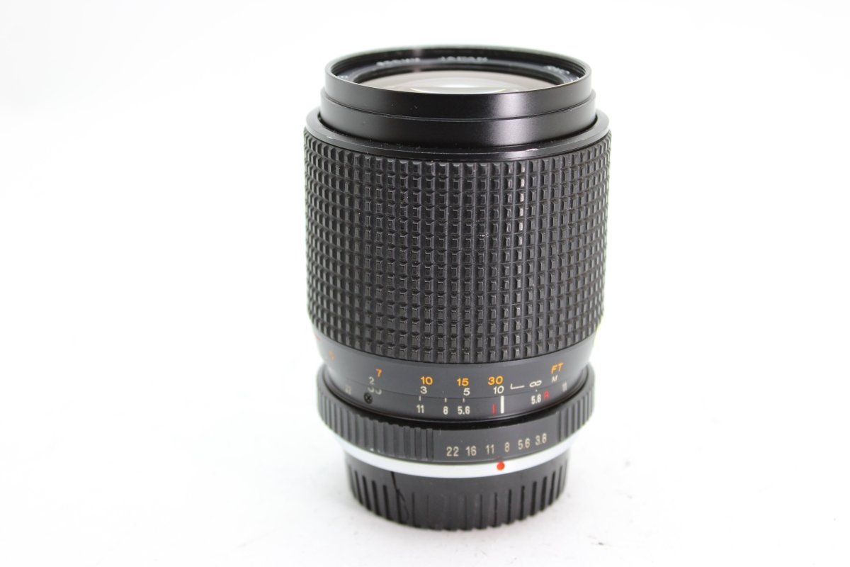 Pentax K - Tokina 35-105mm f3.8-4.8 - Tokina