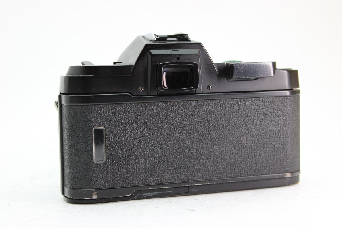 Pentax P30 + 135mm f3.5 (#2254) - Pentax