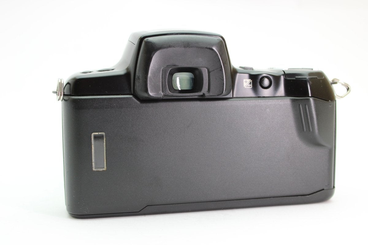 Pentax Z-20 + 28-80mm Pentax-FA f3.5-4.5 Lens (#2334) - Pentax