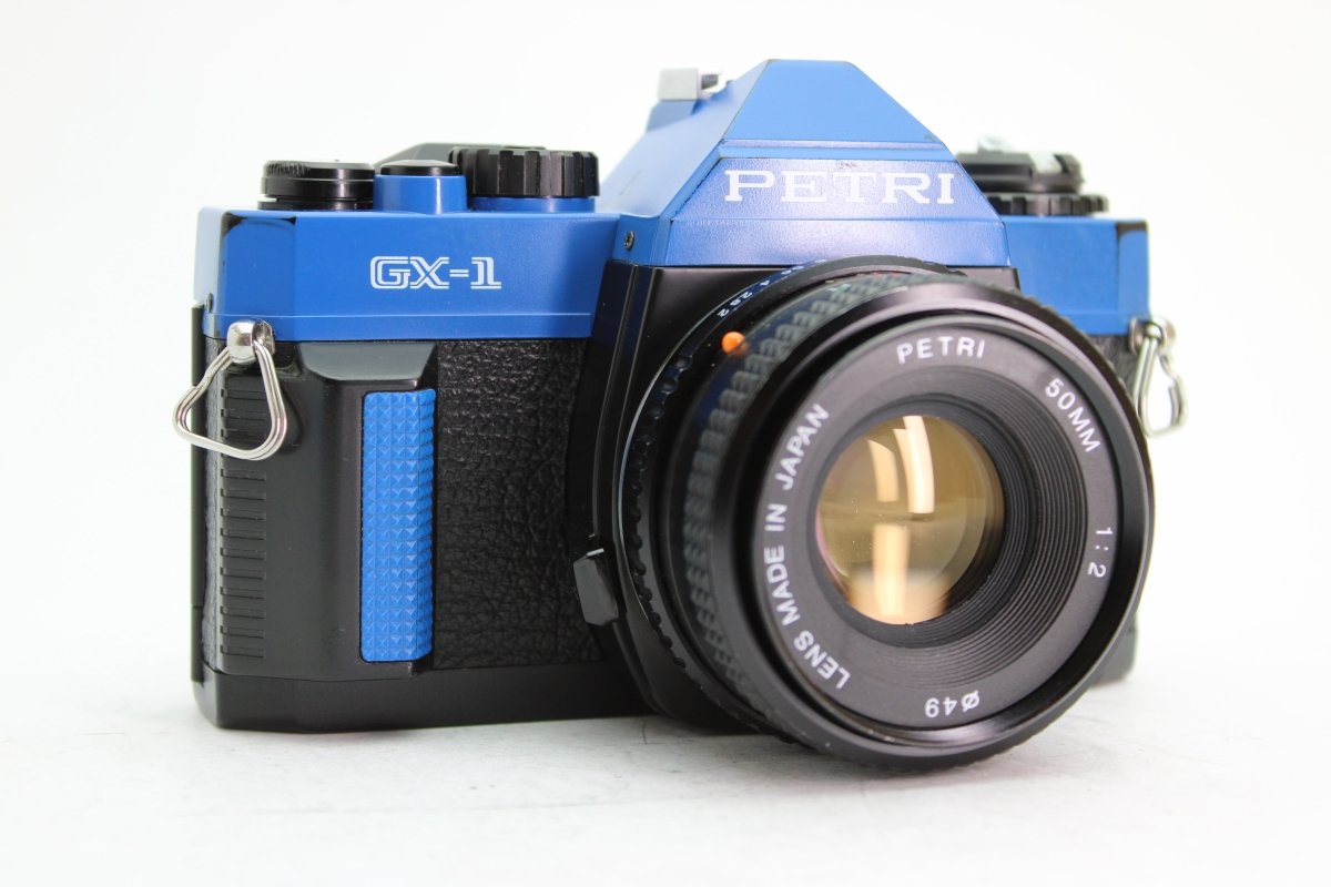 Petri GX - 1 + 50mm f2 (#3495) - Petri