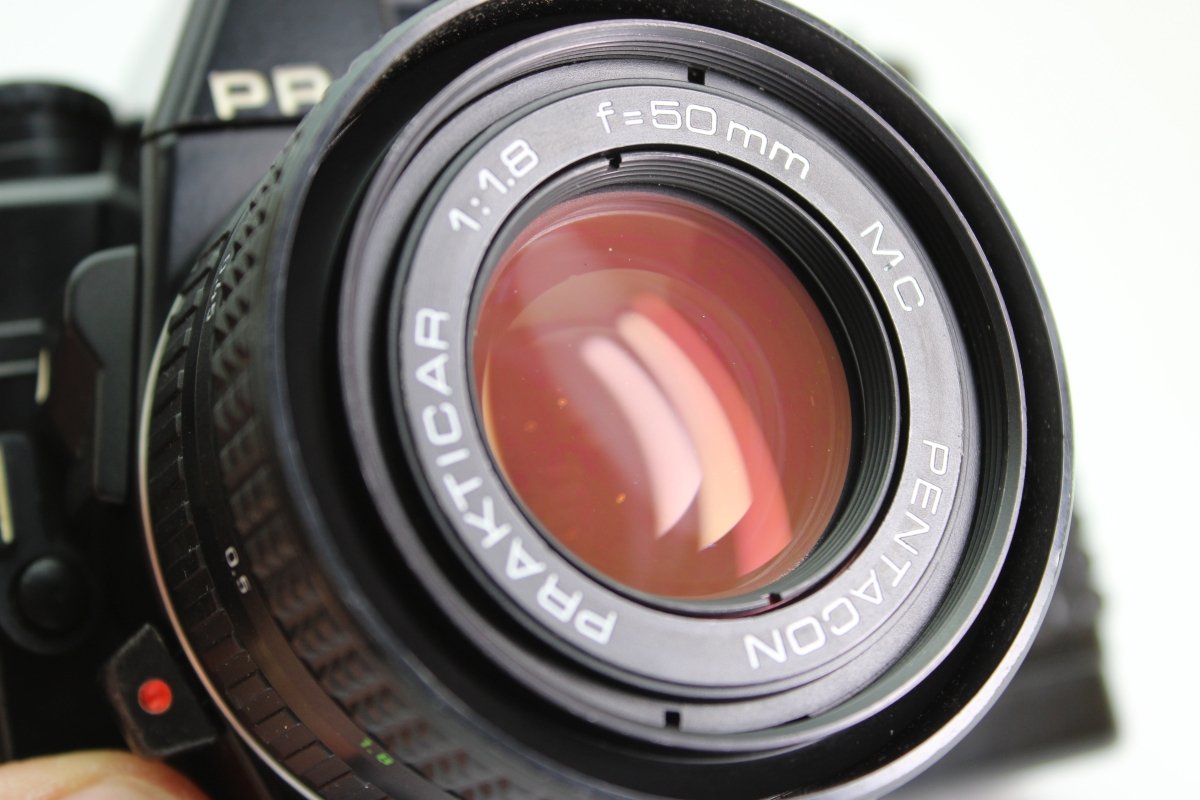 Praktica B200 Electronic + 50mm f1.8 (#3502) - Praktica