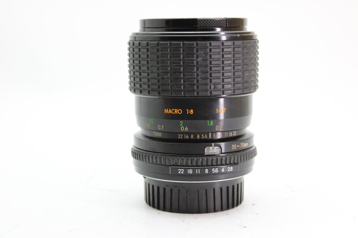 Sigma 35-70mm f2.8-4 - Sigma