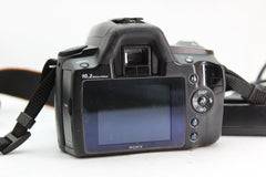 Sony Alpha 230 + 18-55mm f3.5-5.6 - Sony