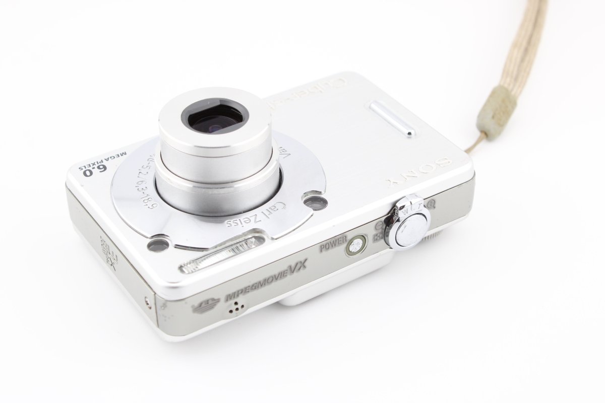 Sony Cyber - Shot DSC - W50 (#3770) - Sony