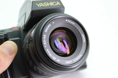 Yashica 230 - AF Kyocera + 35 - 70mm f3.3 - 4.5 (#2854) - Yashica