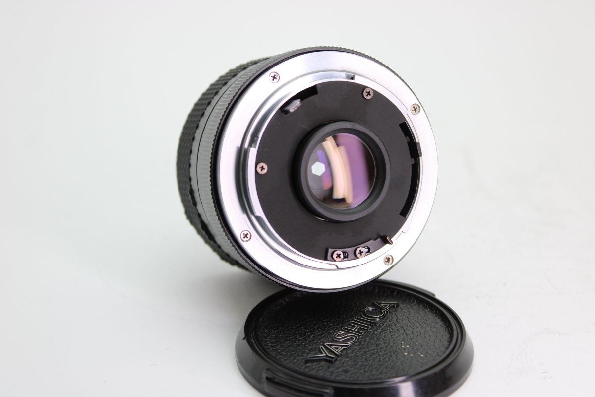 Yashica 28mm f2.8 DSB Wide Angle Lens (#2411) - Yashica