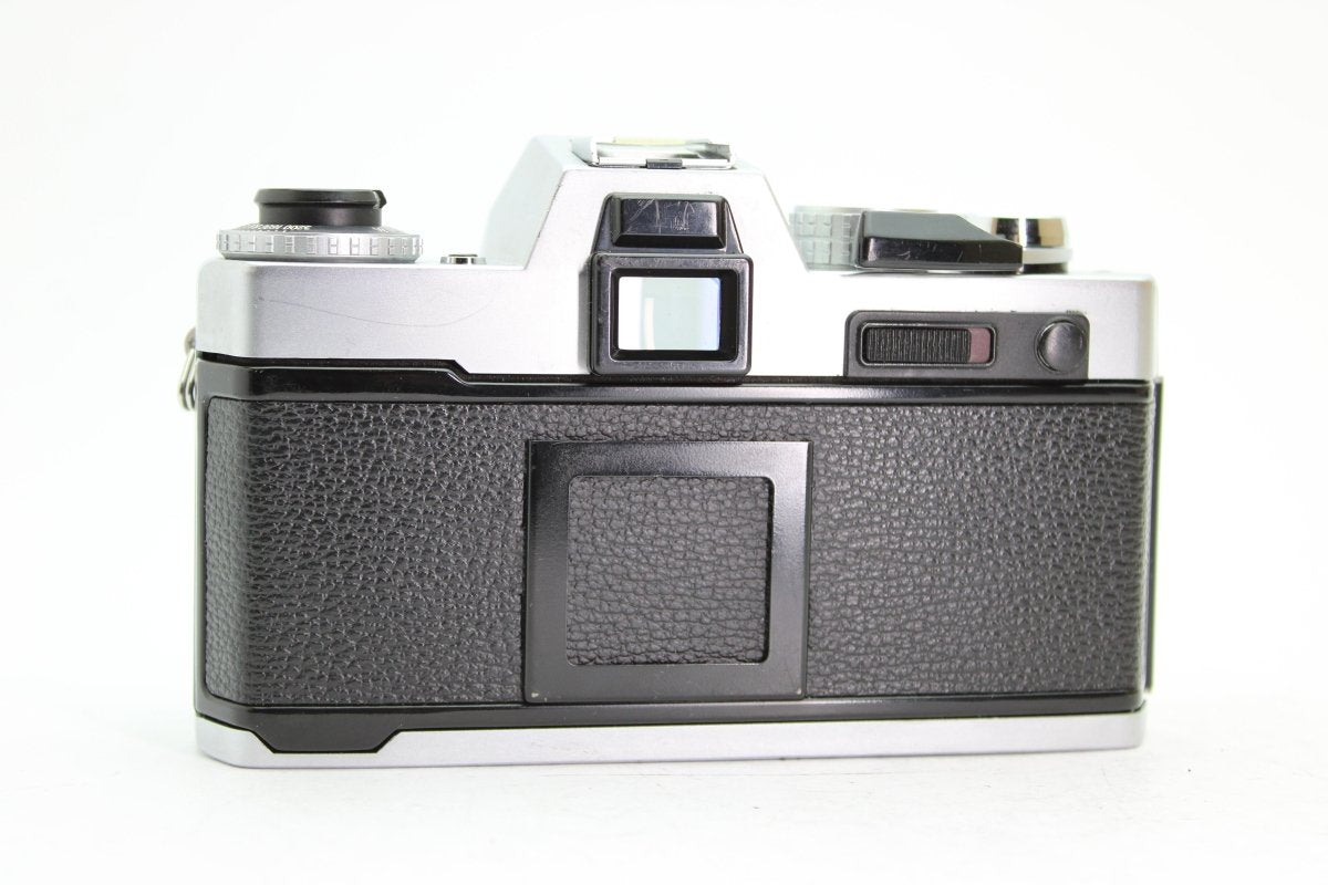 Yashica FR II Chrome Body (#3571) - Yashica