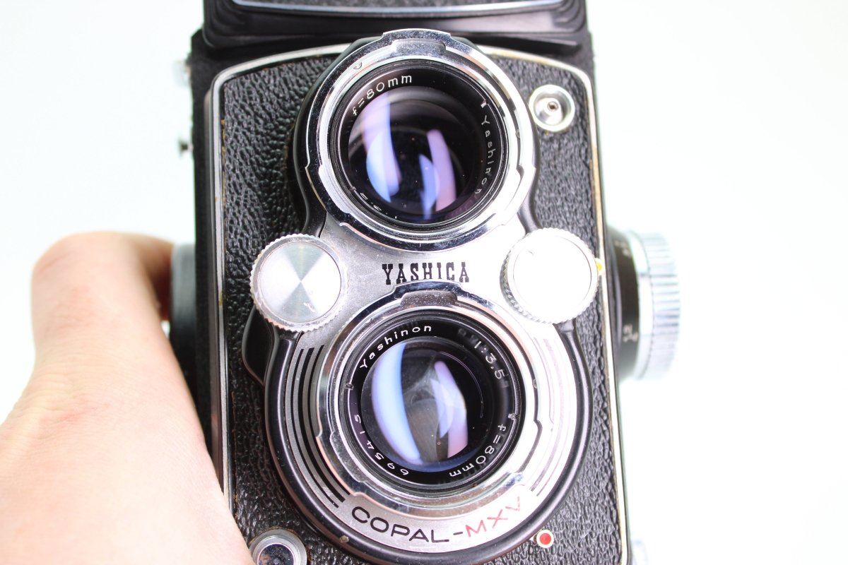 Yashica - Mat TLR (#3380) - Yashica